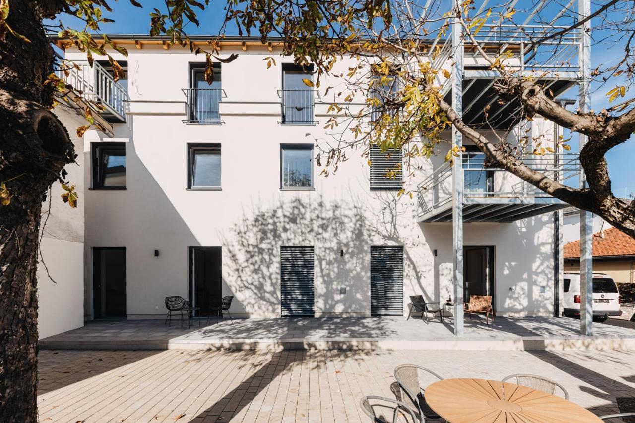 Wohnen Bahnstrasse 5 Apartamento Klagenfurt am Woerthersee Exterior foto